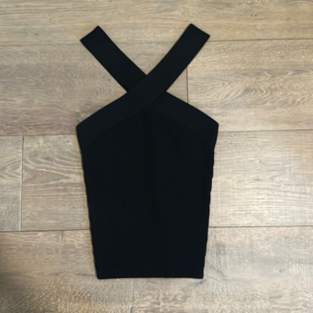 Babaton Sculpt Knit Criss Cross Cropped Tank